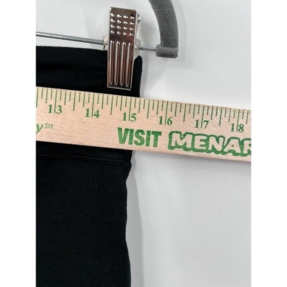 Fabletics S Salar Statement PowerHold Mesh Abstract Print Black Capri Leggings - Picture 5 of 6